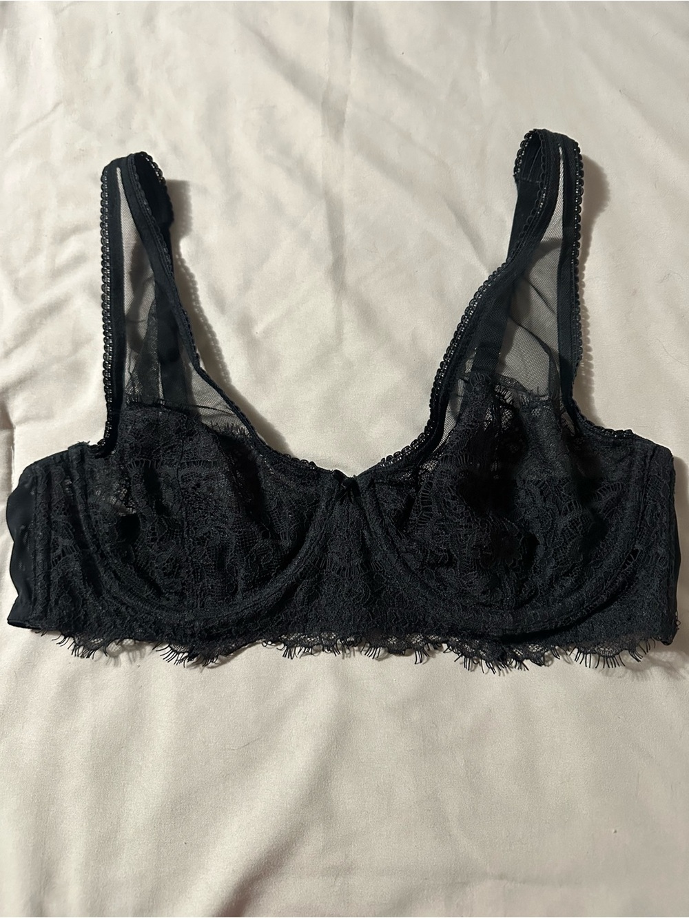 VS Sheer & Lace Unlined Bra